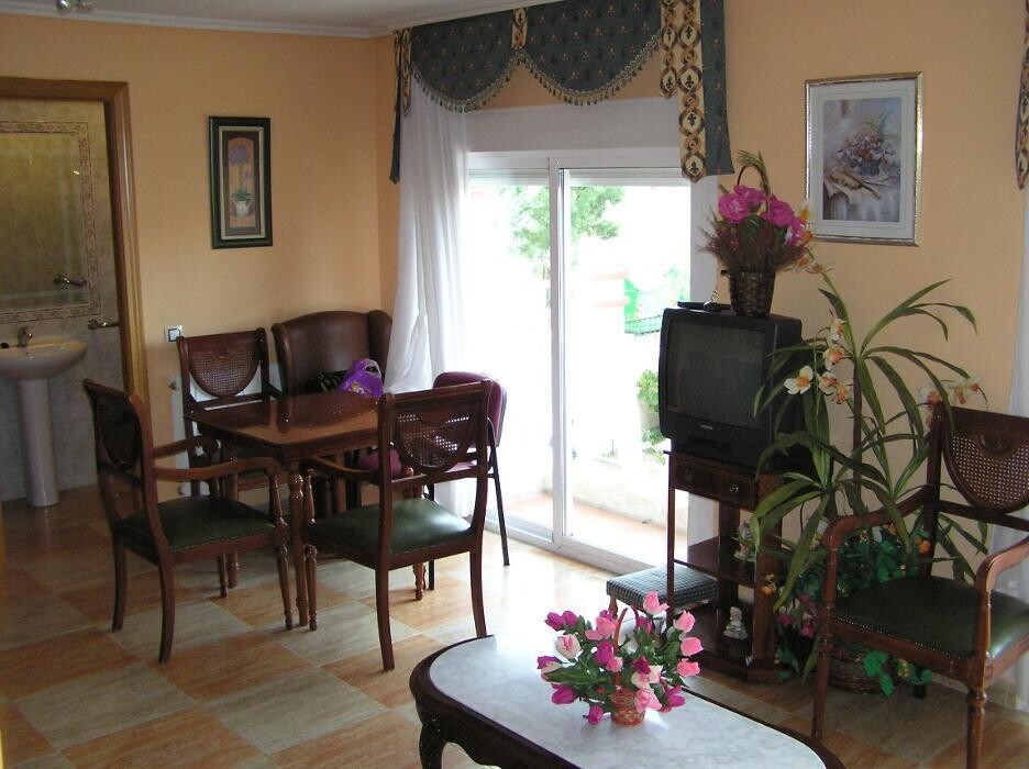 Images RESIDENCIA TERCERA EDAD "PONDEROSA REAL"