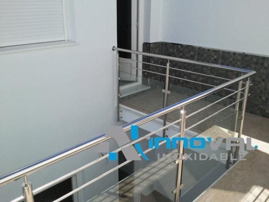 Images INNOVAL INOXIDABLES