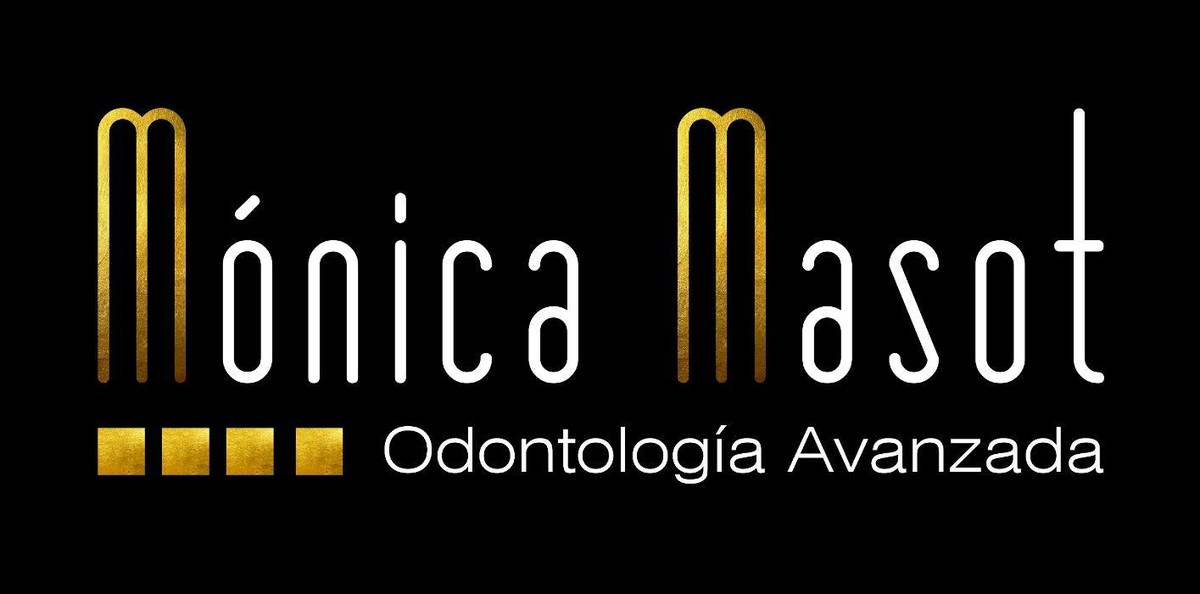 CLINICA DENTAL MASOT Logo