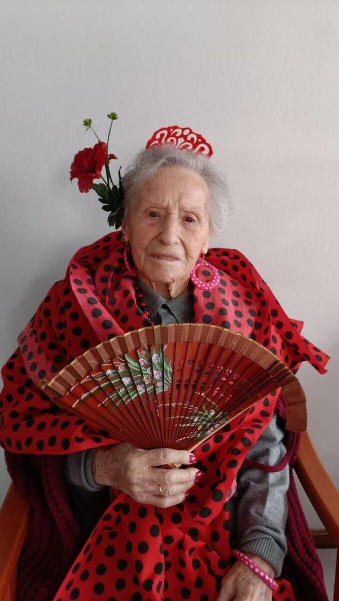 Images Centro de Atención a la 3ª Edad La Palmera