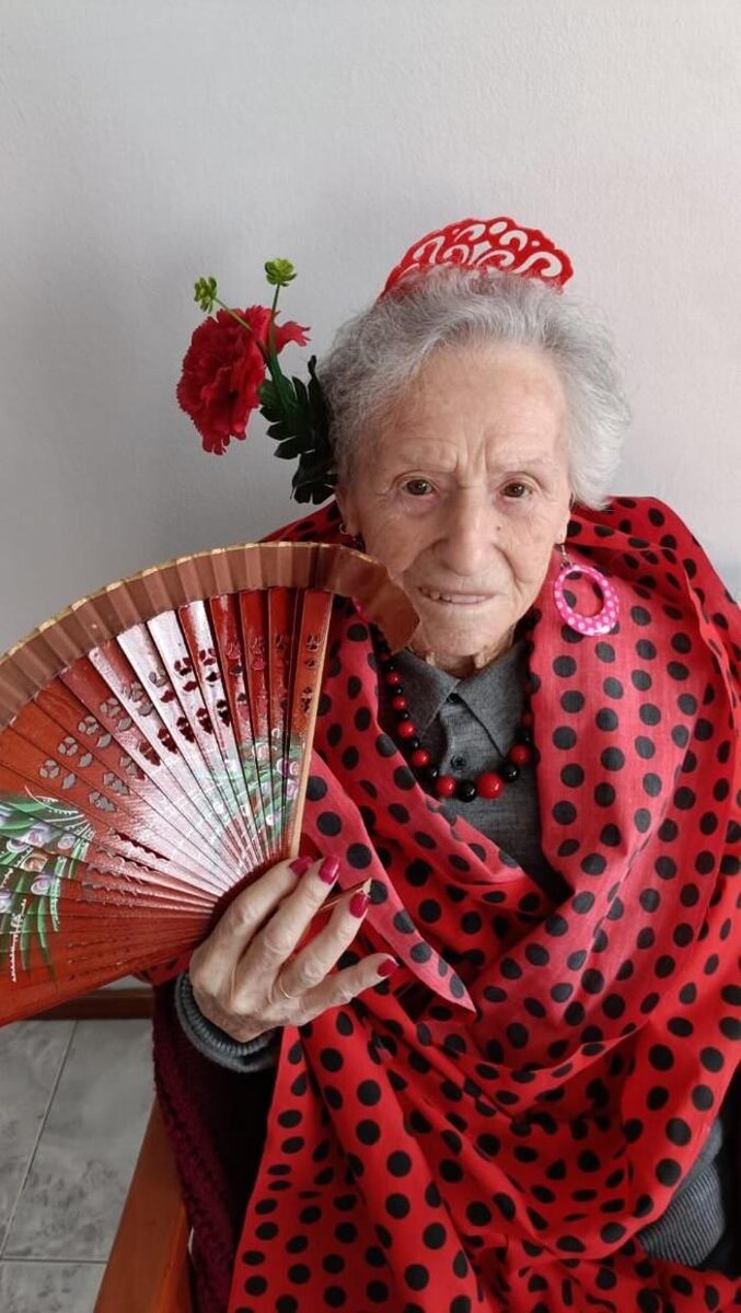 Images Centro de Atención a la 3ª Edad La Palmera