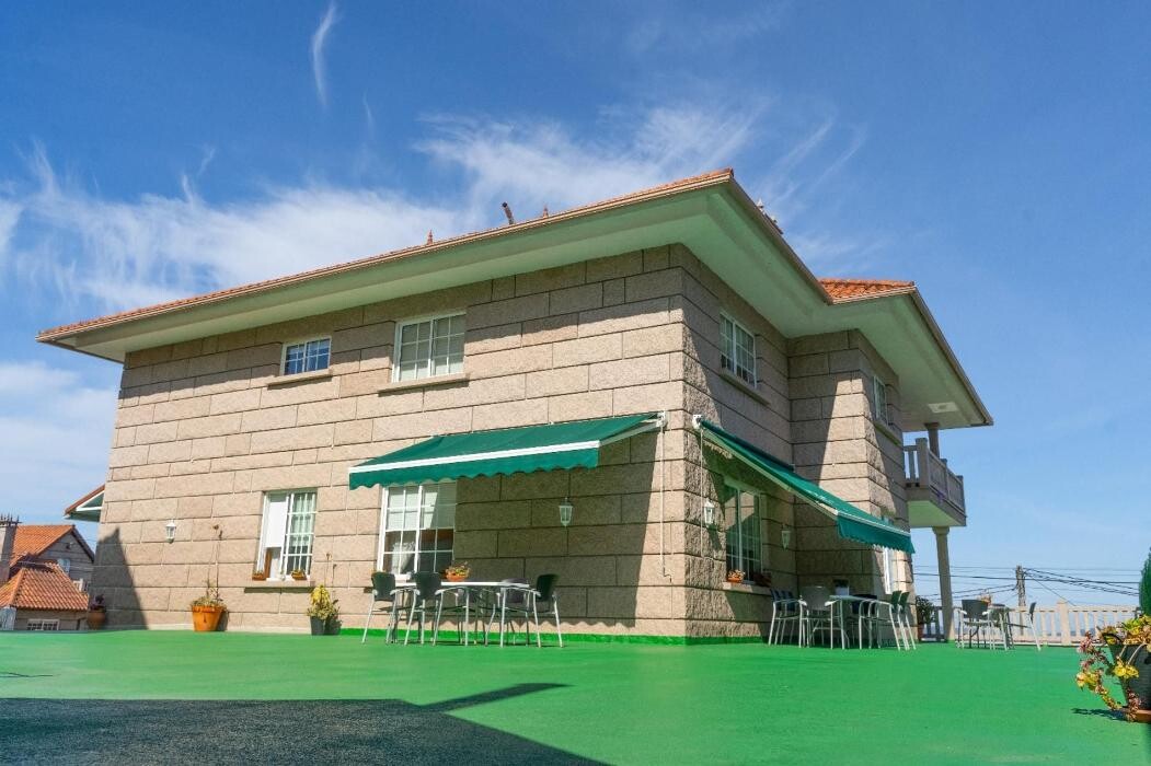 Images Centro de Atención a la 3ª Edad La Palmera