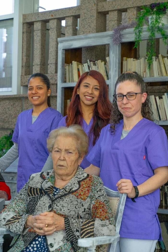 Images Centro de Atención a la 3ª Edad La Palmera