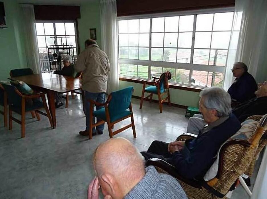 Images Centro de Atención a la 3ª Edad La Palmera