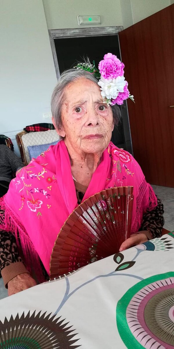 Images Centro de Atención a la 3ª Edad La Palmera