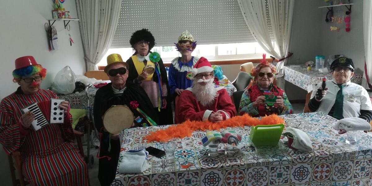 Images Centro de Atención a la 3ª Edad La Palmera