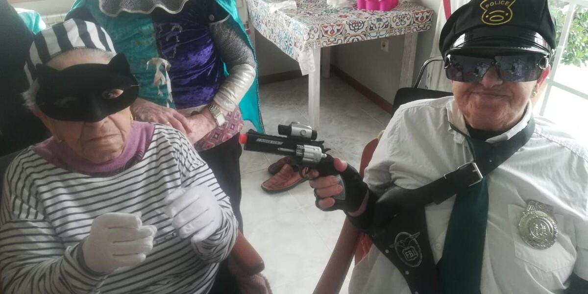 Images Centro de Atención a la 3ª Edad La Palmera