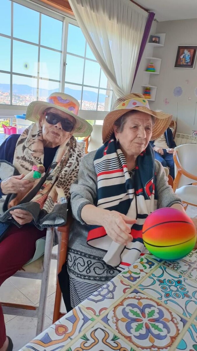 Images Centro de Atención a la 3ª Edad La Palmera