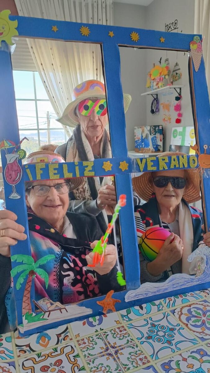 Images Centro de Atención a la 3ª Edad La Palmera