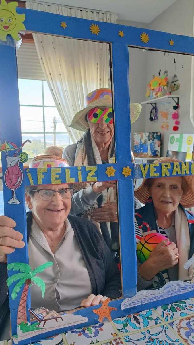 Images Centro de Atención a la 3ª Edad La Palmera