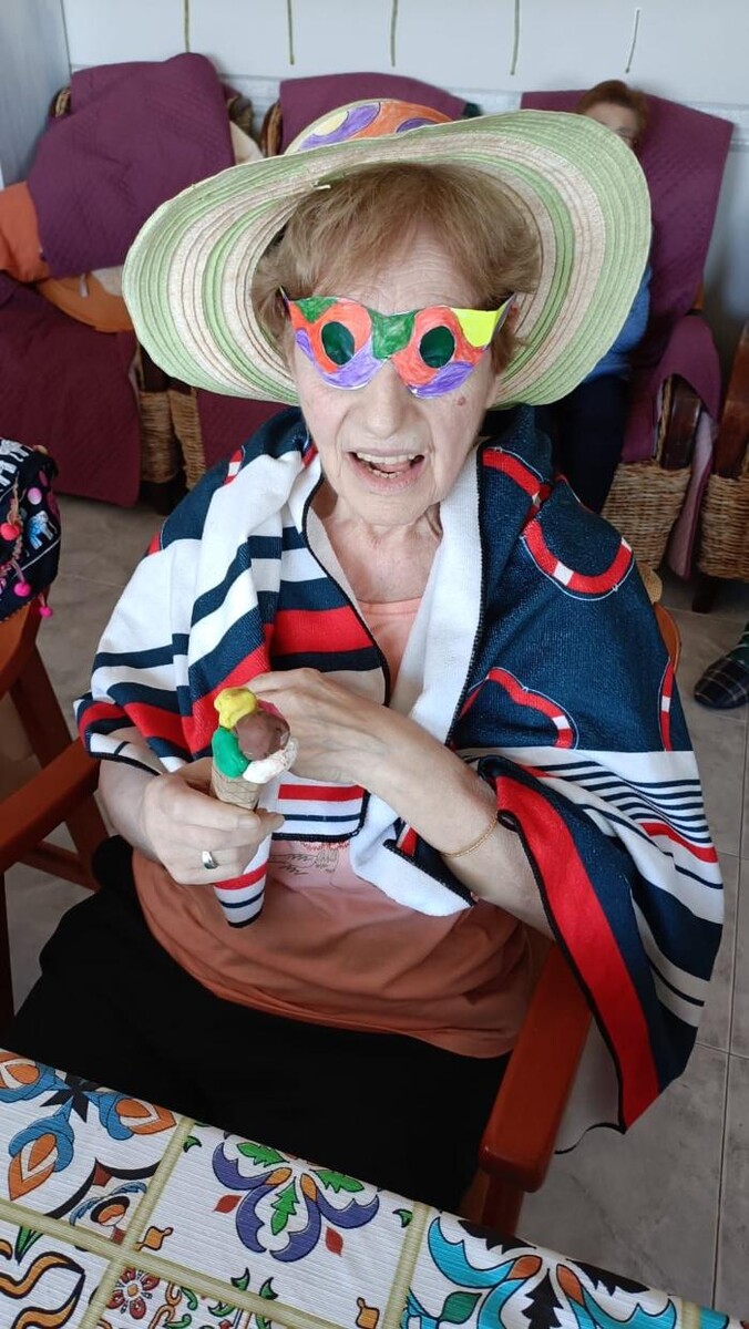 Images Centro de Atención a la 3ª Edad La Palmera