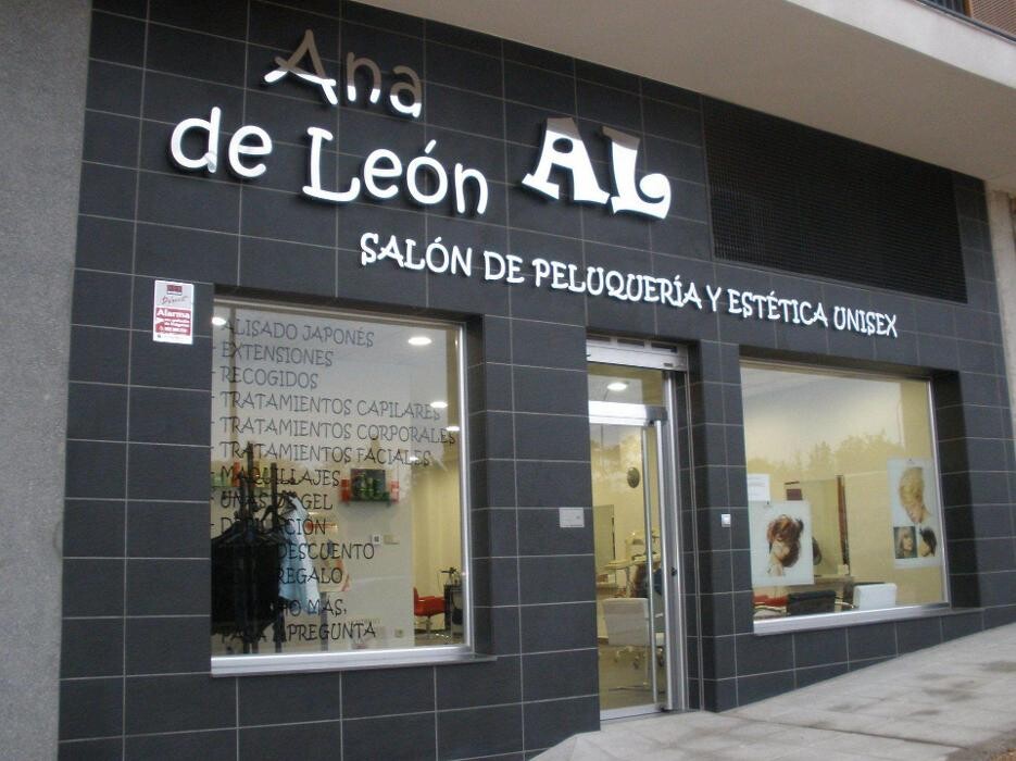 Images Ana de León Salón de Peluquería