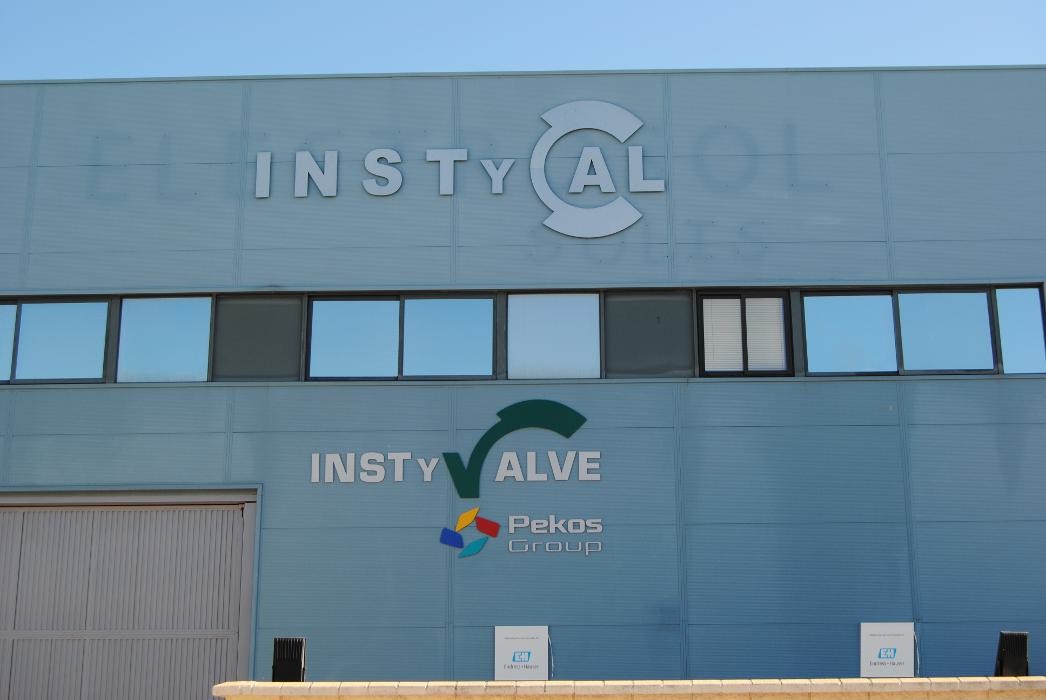 Images INSTYCAL S.L.