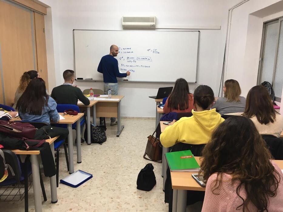Images Academia 21 Oposiciones