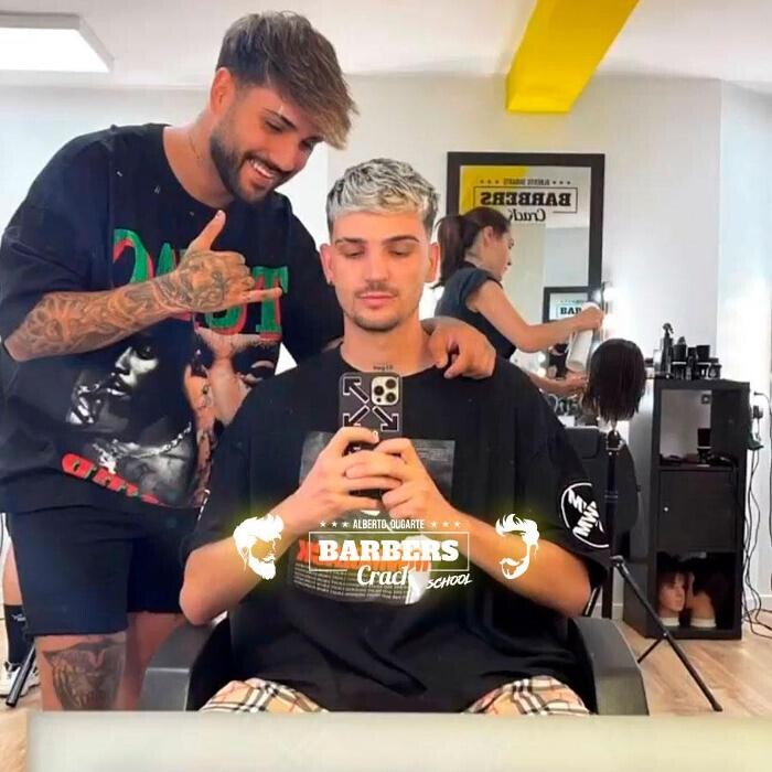 Images Alberto Dugarte Academia de Peluquería y Curso Maquillaje