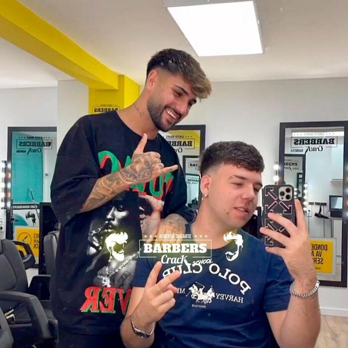 Images Alberto Dugarte Academia de Peluquería y Curso Maquillaje