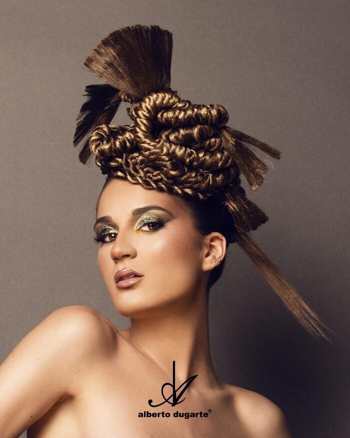 Images Alberto Dugarte Academia de Peluquería y Curso Maquillaje