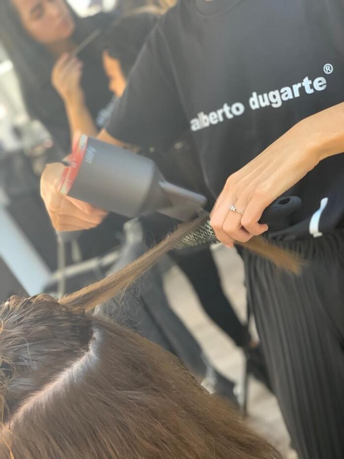 Images Alberto Dugarte Academia de Peluquería y Curso Maquillaje