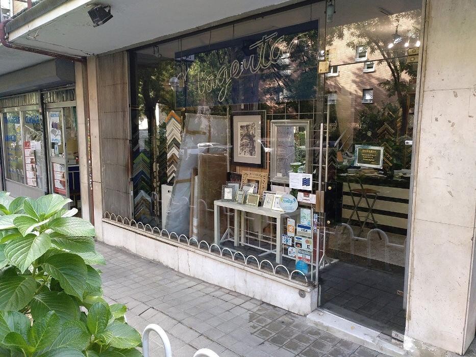 Images Magenta Taller de Marcos y Molduras