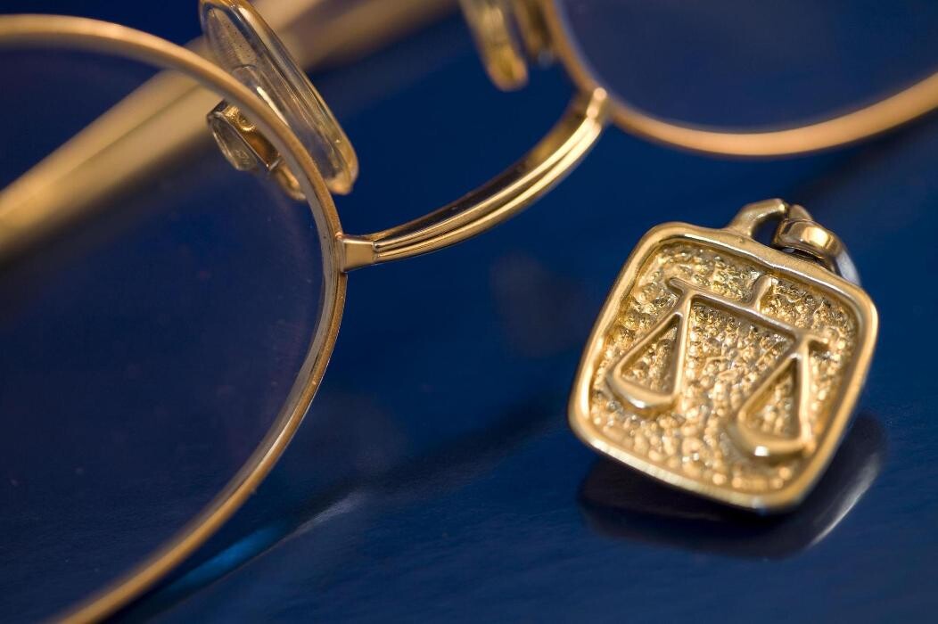 Images AR Abogados Aurelio Ruiz
