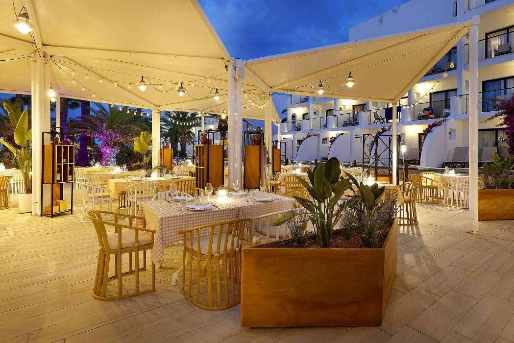 Images Grand Palladium White Island Resort & Spa - All Inclusive