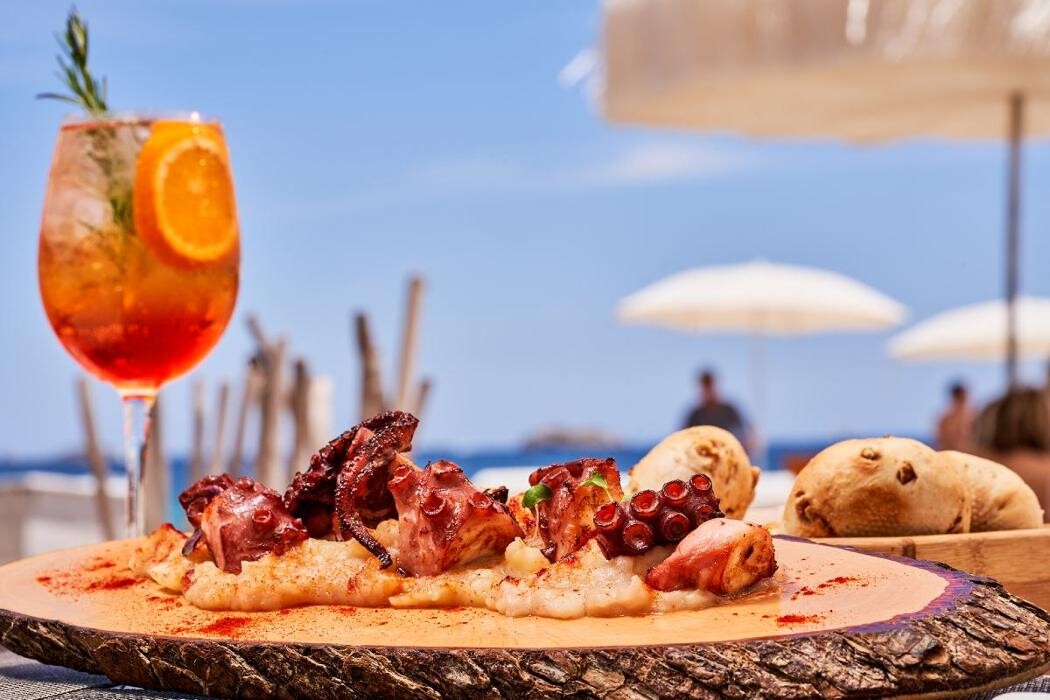 Images The Beach, Unexpected Ibiza