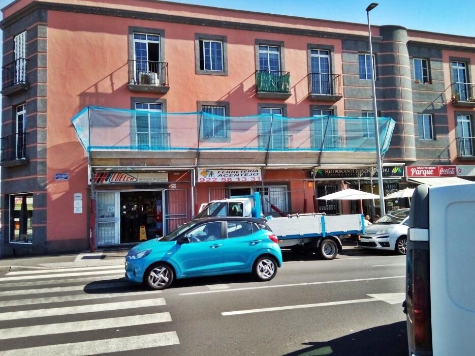 Images Ferretería Acentejo, S.L.