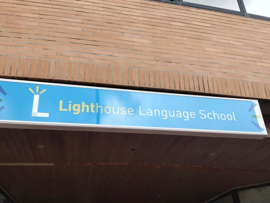 Images Lighthouse Language School