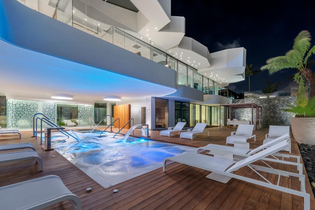Images Royal Hideaway Corales Suites