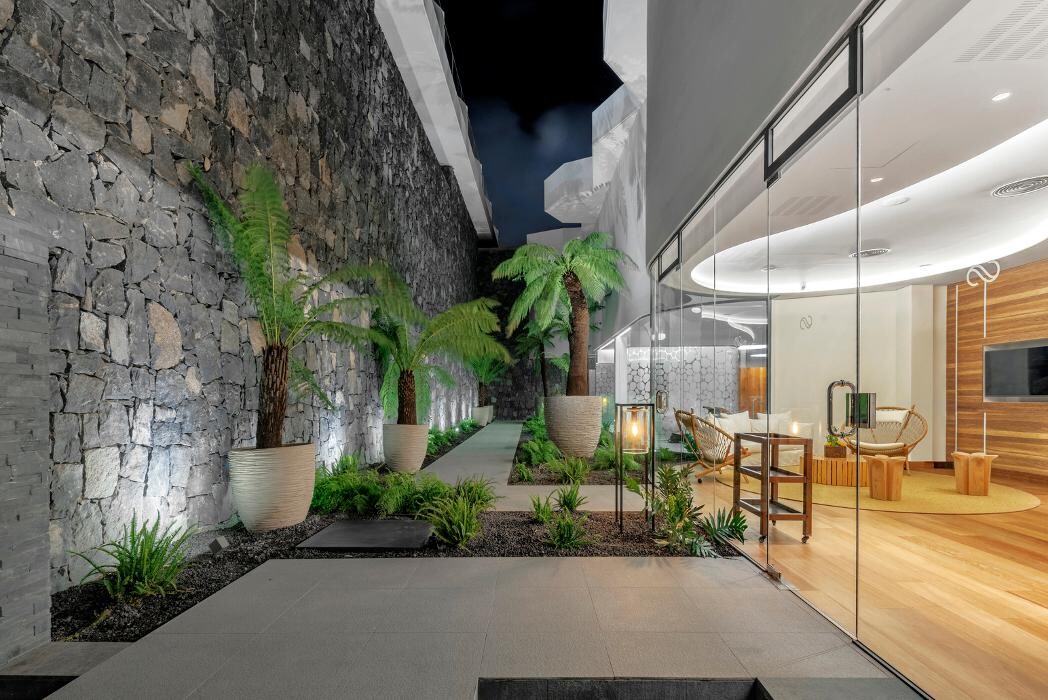 Images Royal Hideaway Corales Suites