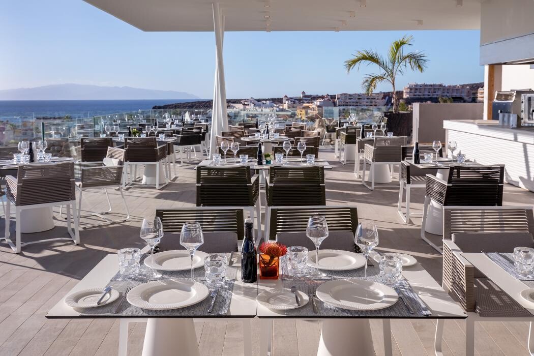 Images Royal Hideaway Corales Suites