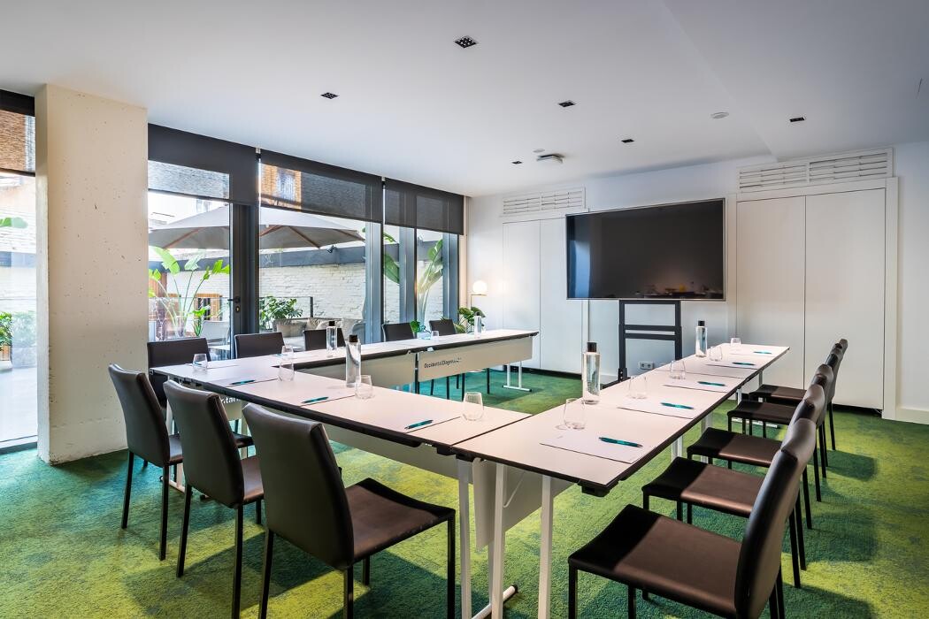 Images Occidental Diagonal 414