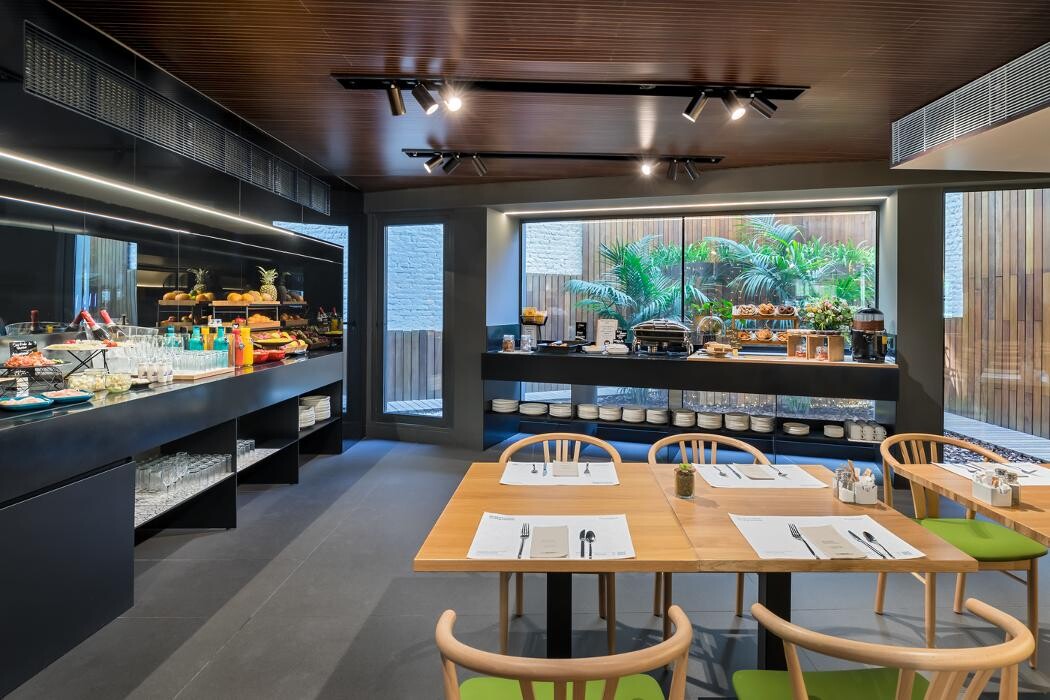 Images Occidental Diagonal 414