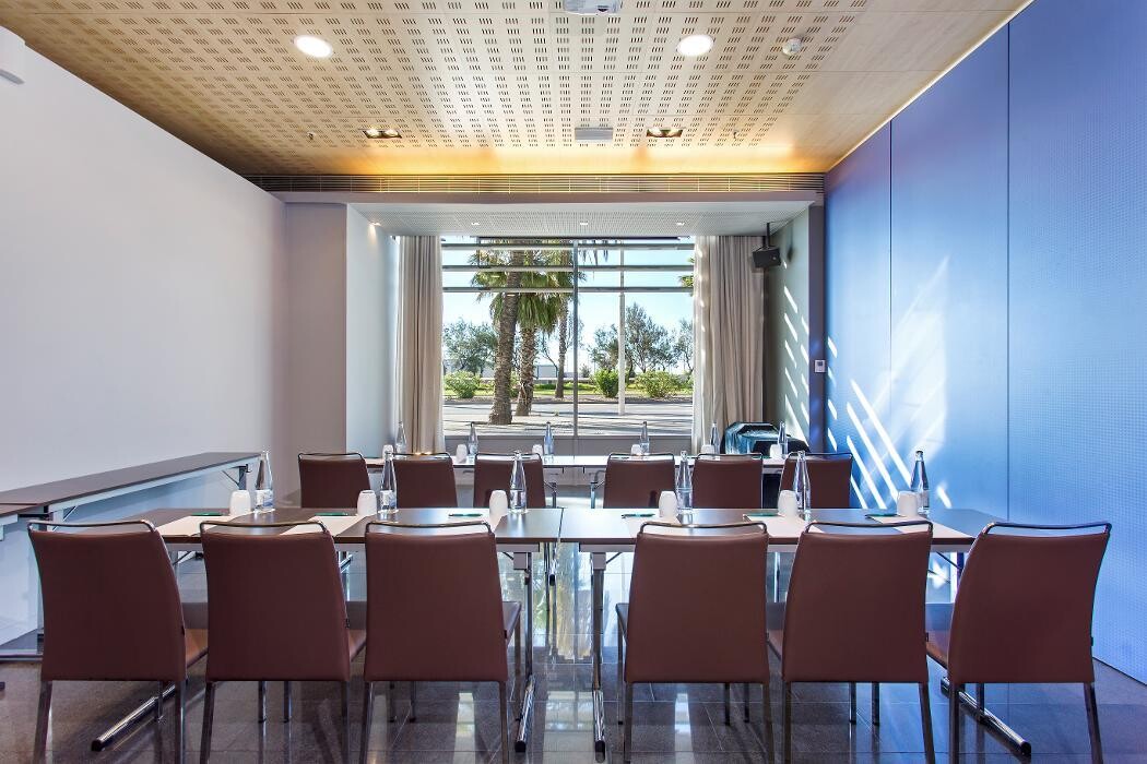 Images Occidental Atenea Mar - Adults Only