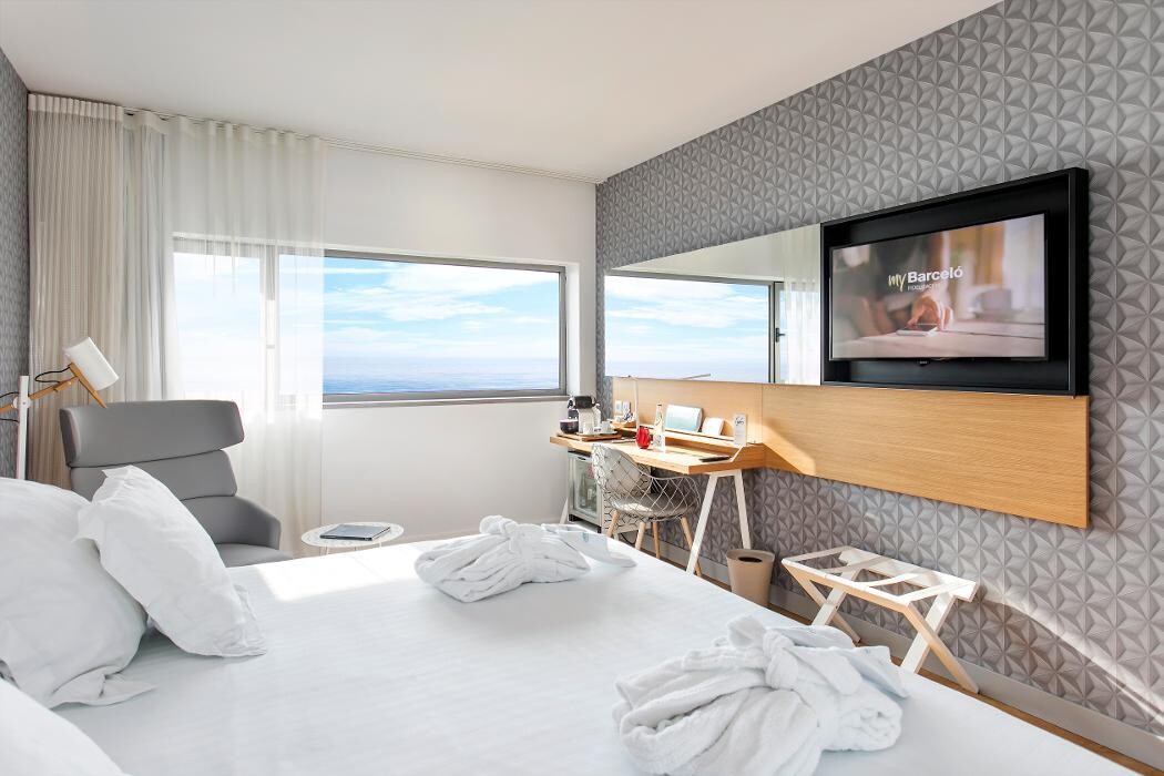 Images Occidental Atenea Mar - Adults Only