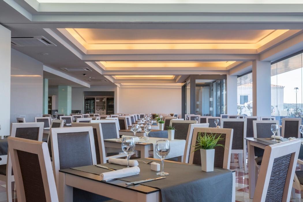 Images Barceló Hamilton Menorca - Adults Only