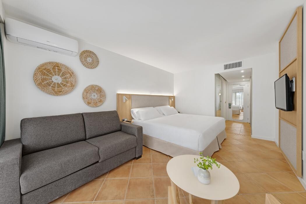 Images Occidental Cala Viñas