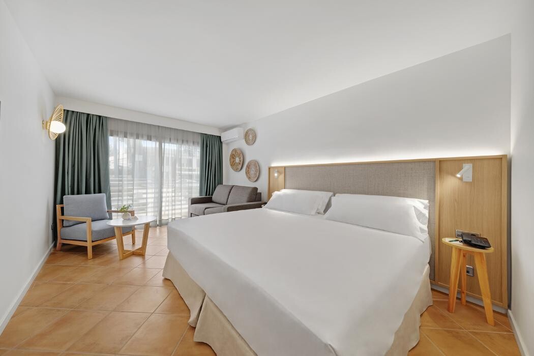 Images Occidental Cala Viñas