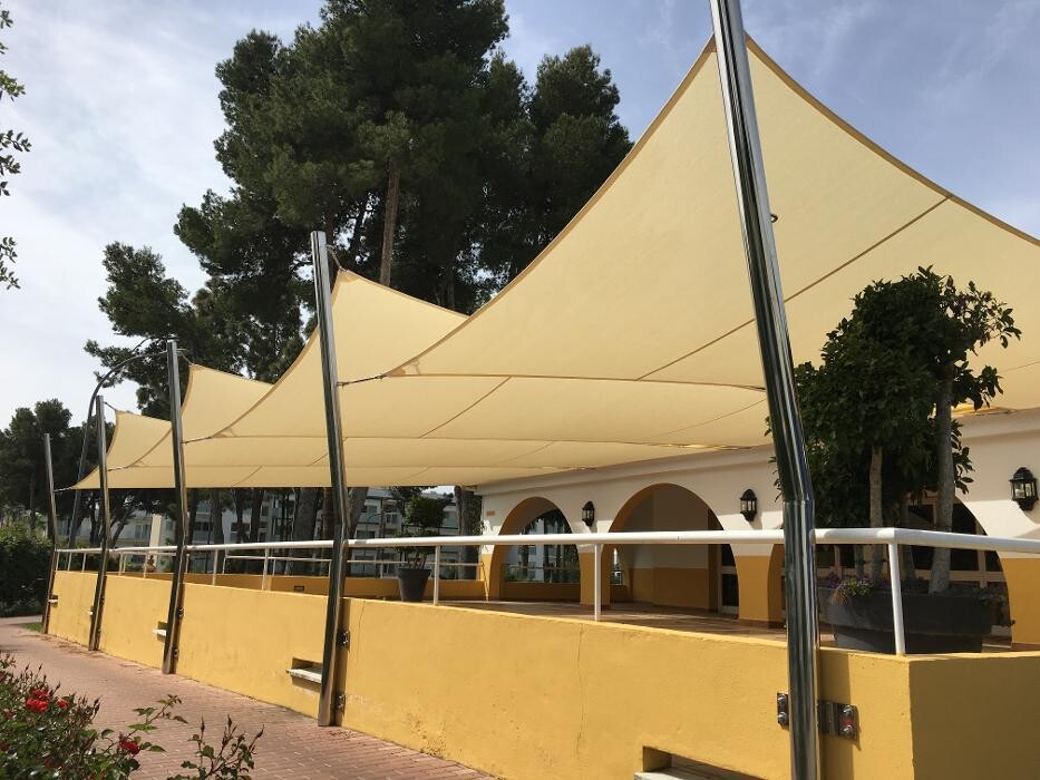 Images OSIRIS SOLUCIONES DE SOMBRA