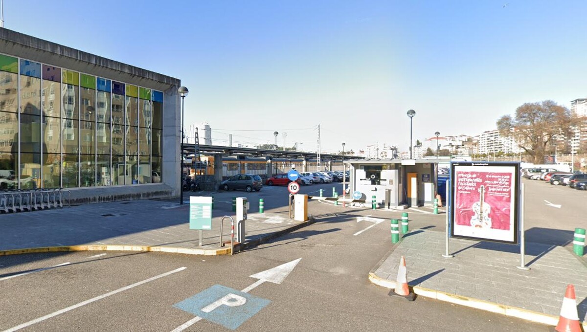 Images Parking Saba Estación Tren Vigo - Guixar