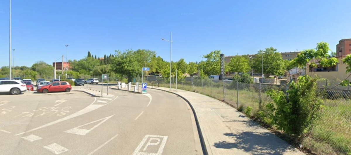 Images Parking Saba Estación de Figueres - Vilafant - AVE