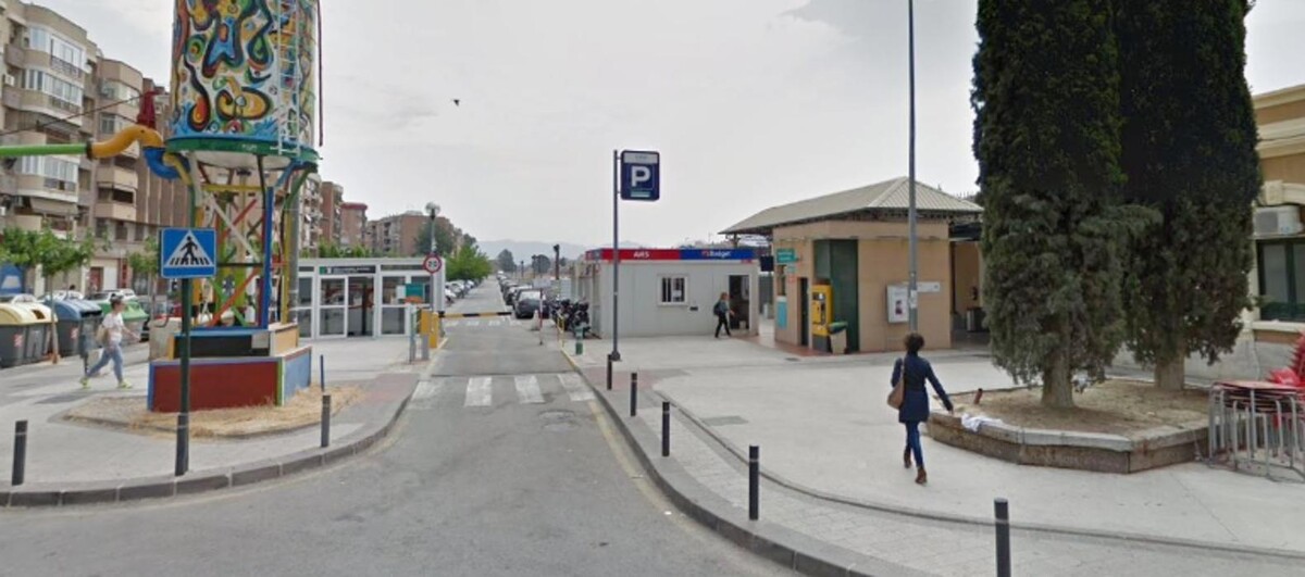 Images Parking Saba Estación Tren Murcia