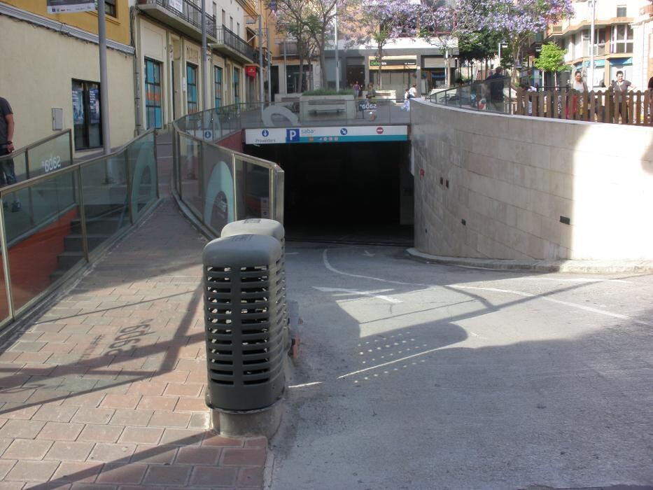 Images Parking Saba Plaza del Mercado
