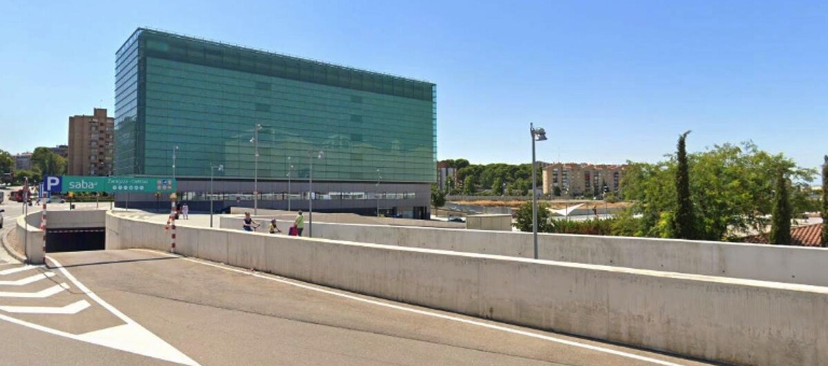 Images Parking Saba Estación Tren Zaragoza