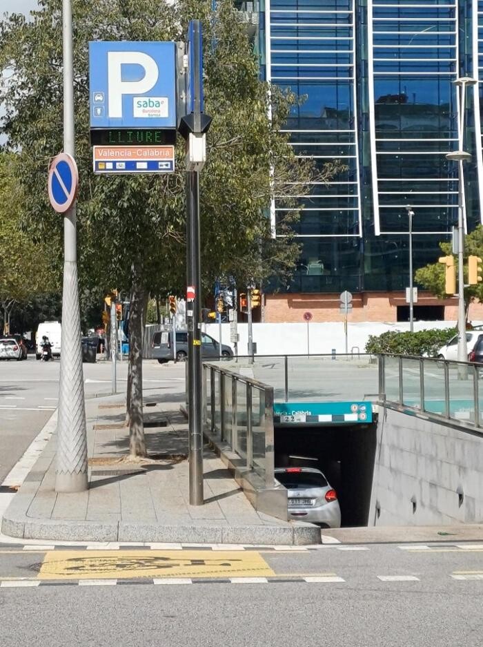 Images Parking Saba Bamsa València - Calàbria