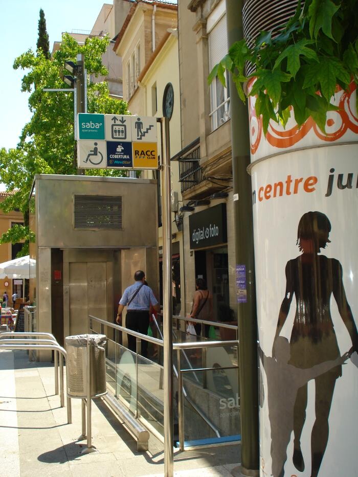 Images Parking Saba Plaza Vella