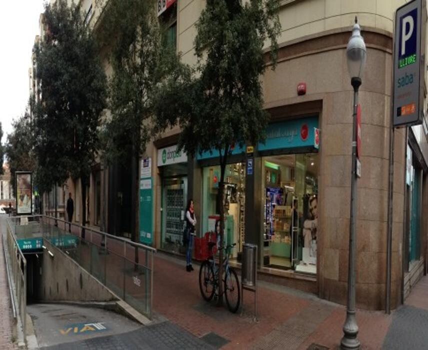 Images Parking Saba Plaza Vella