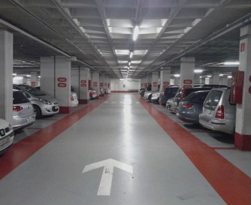 Images Parking Saba Plaça Major
