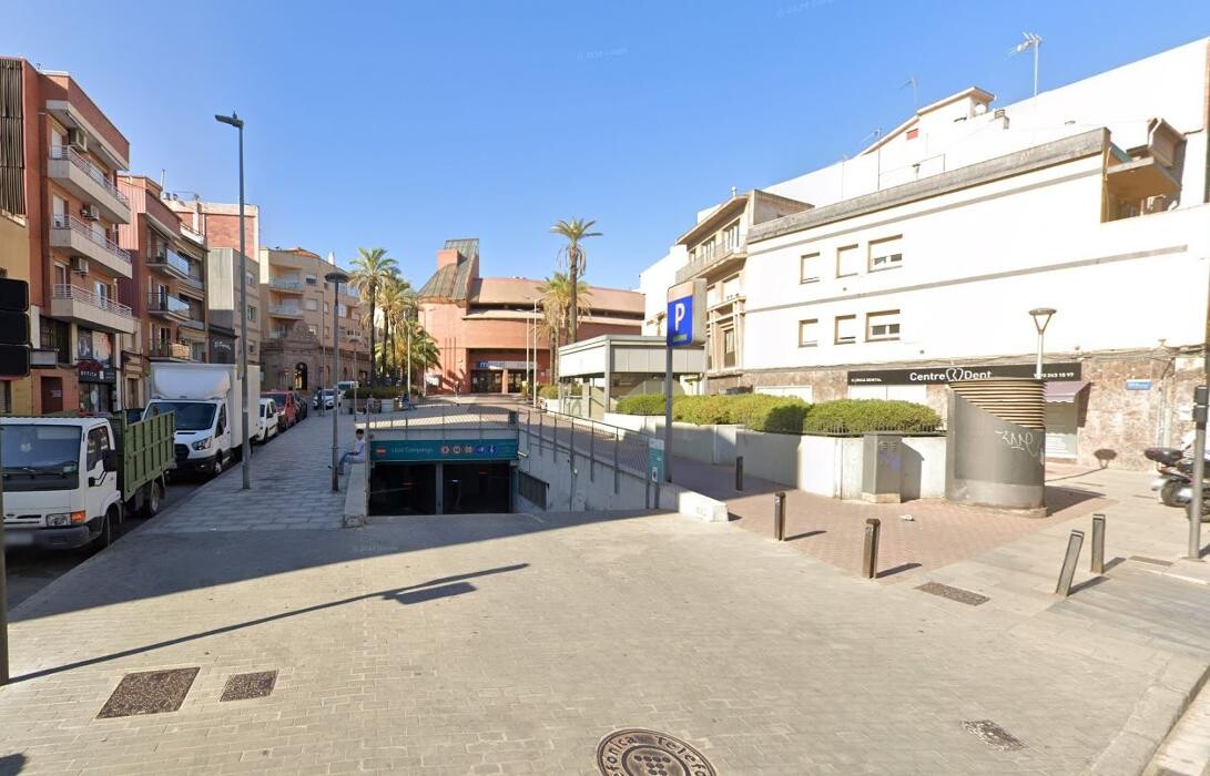 Images Parking Saba Lluís Companys