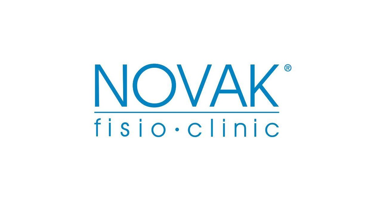 Clínica Novak Logo